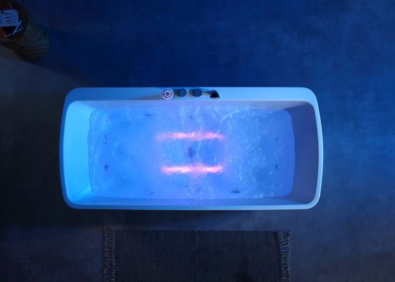 Uma banheira de massagem acrílica LED de luz inferior com bomba de massagem de 1,0 HP