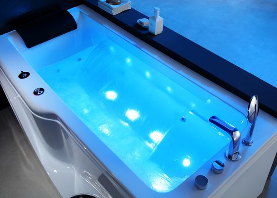 Banheira de massagem de luxo com degraus de cascata
